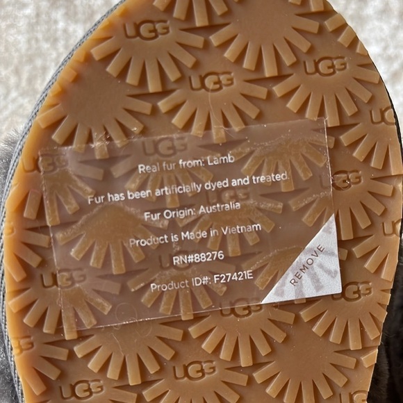 Brand New UGG Fluff Yeah Slides Baby & Toddler Gray Genuine Sheepskin Slipper - Picture 14 of 16